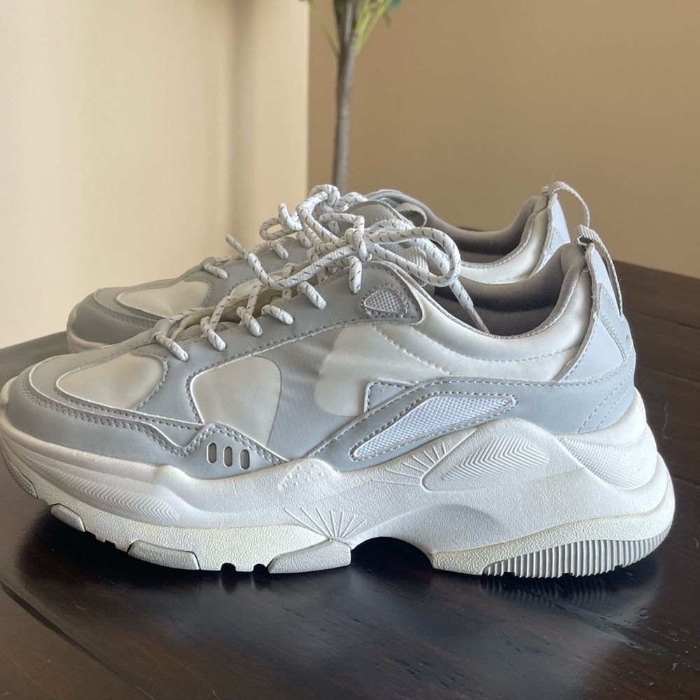 ASOS Men's Gray and White Sneakers - Picture 2 of 8